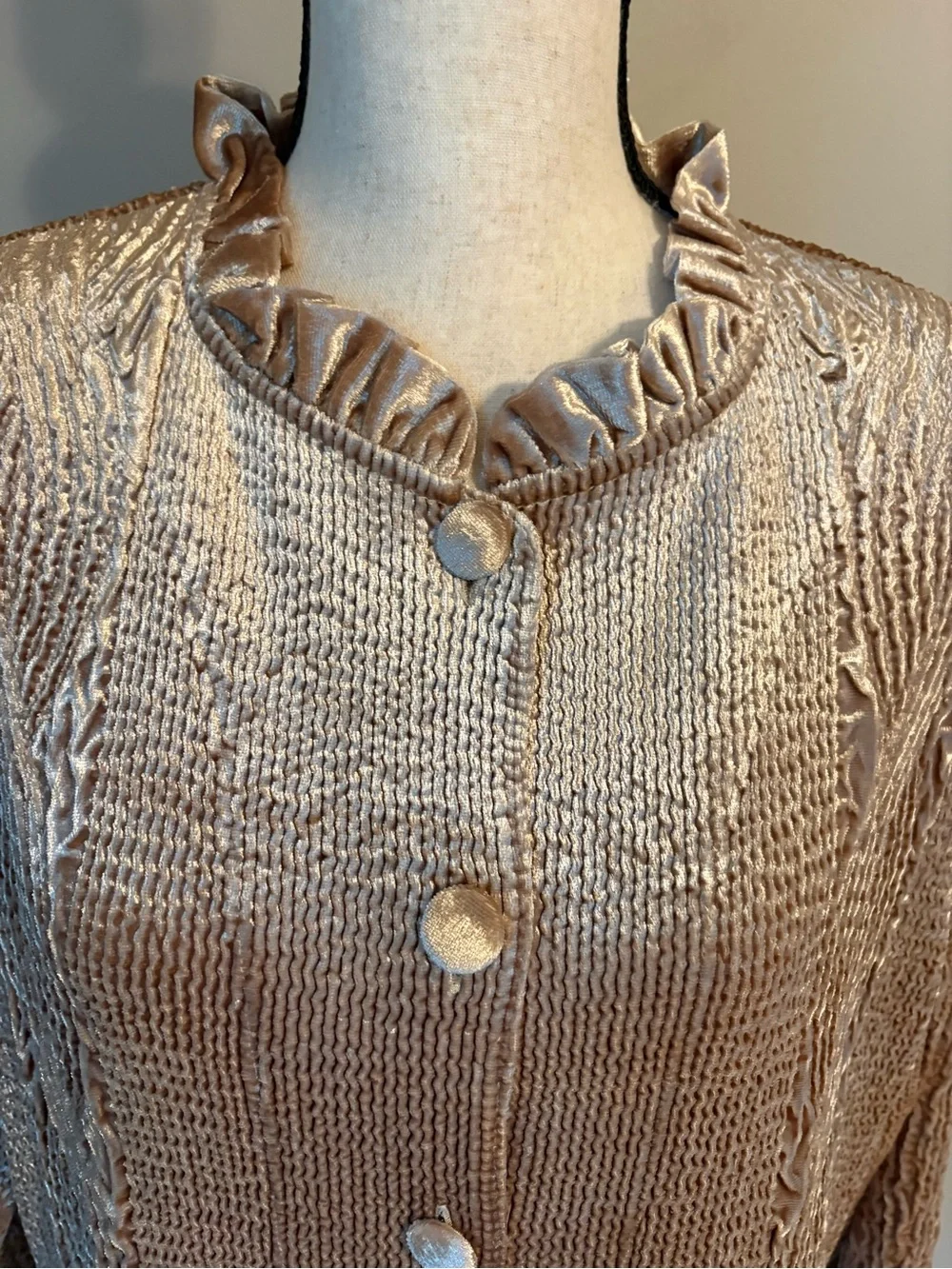 Chico's Rippled Ruffle Keily Jacket in Pale Stardust | Women's Size 3 / XL - Picture 4 of 12